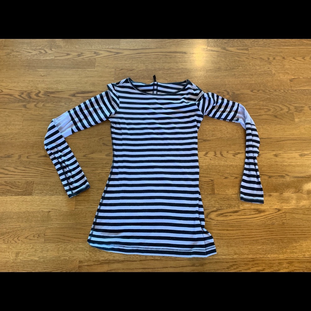 Lululemon Devotion-Size 6